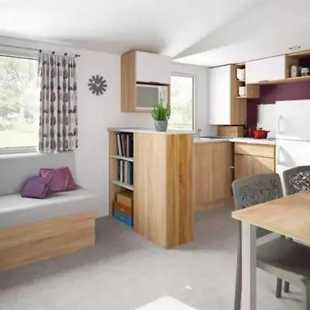 Holiday home Mobilhome 4 Etoiles - Piscine - Eebe0i *